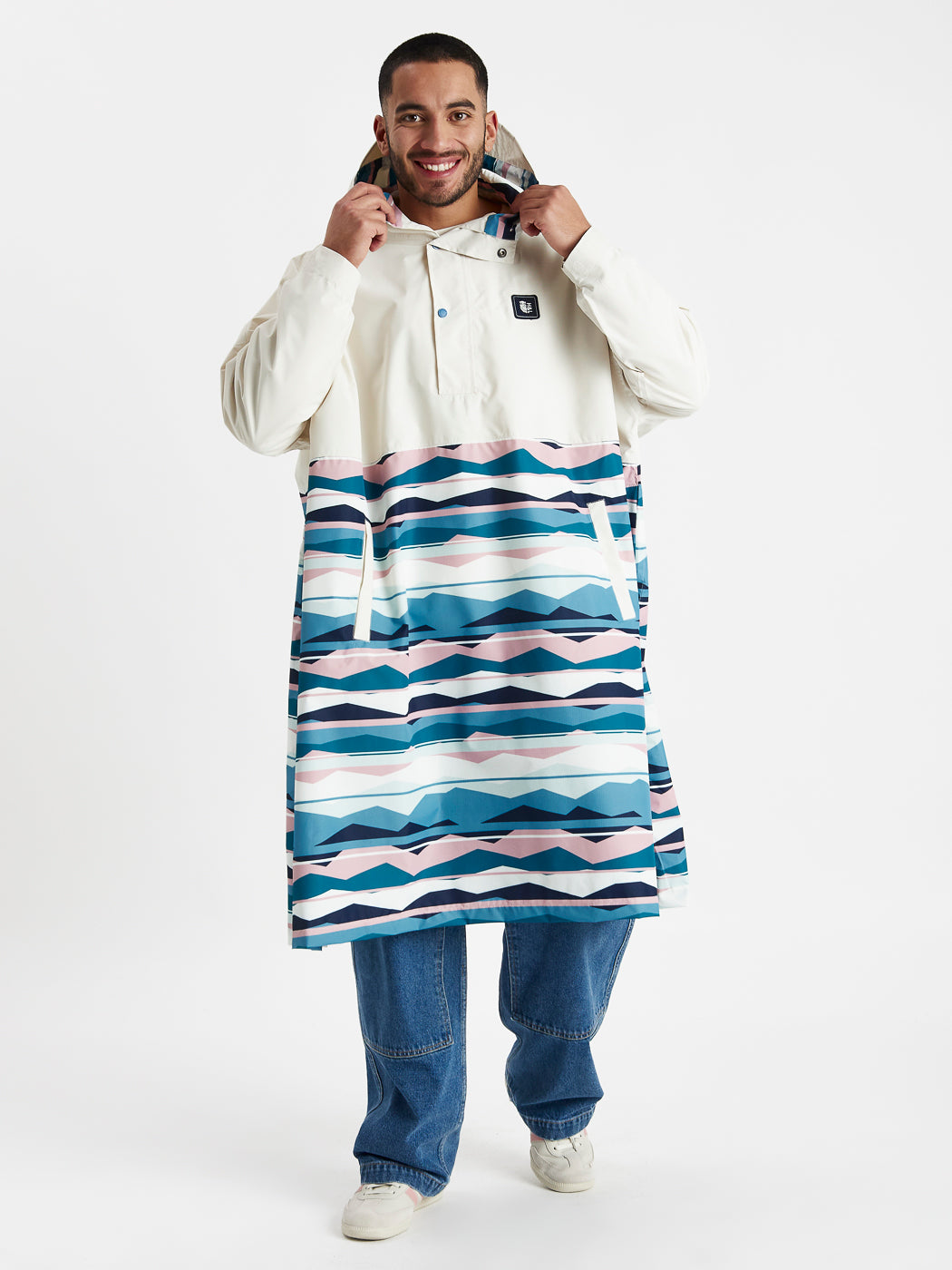 Alva Retro Pattern Poncho