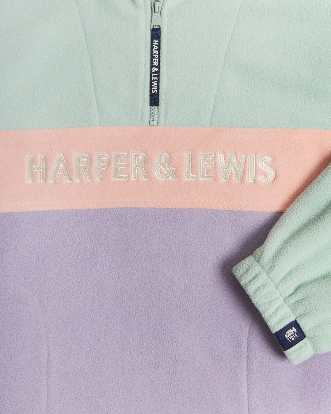 Mellow 1/4 Zip Fleece Light Sage & Light Lilac