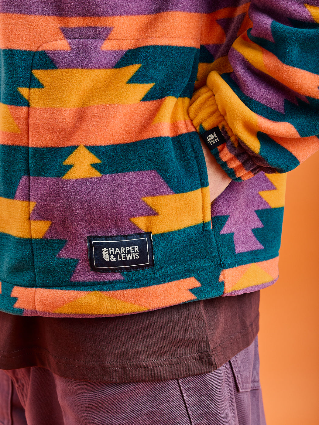 Raver Retro Pattern 1/4 Zip Fleece